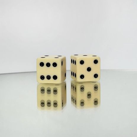 Кубики, кості, зари гральні для настільних ігор (більярдна куля) 14 мм