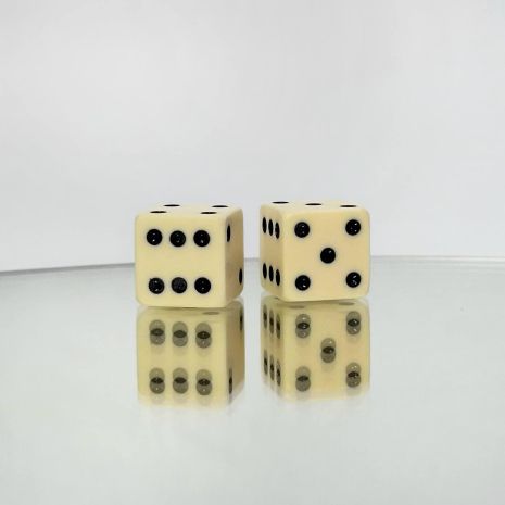 Кубики, кості, зари гральні для настільних ігор (більярдна куля) 14 мм