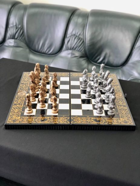 Шахи з каменю з текстурою мармуру Єгипет 55×28×9см Шахи з каменю з текстурою мармуру Єгипет 55×28×9см