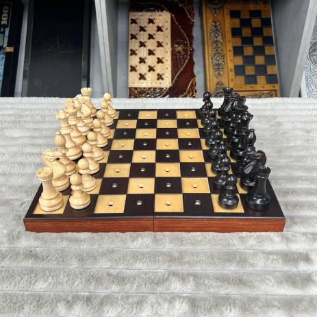 Шахи та шашки дерев'яні для незрячих 35х35 см