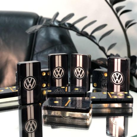 Доміно з епоксидної смоли Volkswagen