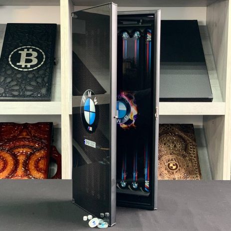 Нарди зі скла BMW 61×27×5см для справжнього автолюбителя Нарди зі скла BMW 61×27×5см для справжнього автолюбителя