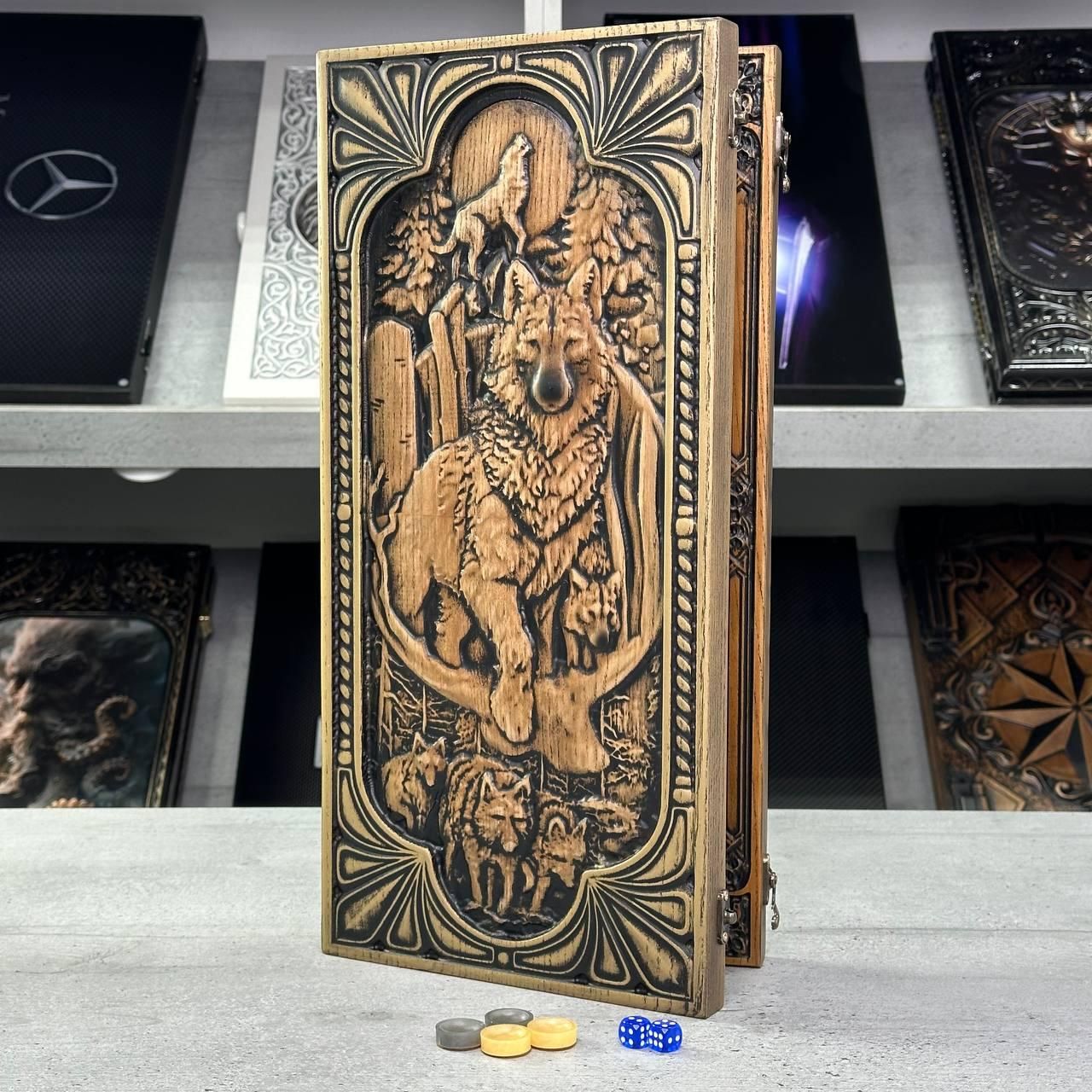 Деревянные нарды Волк 46×23см Деревянные нарды Волк 46×23см