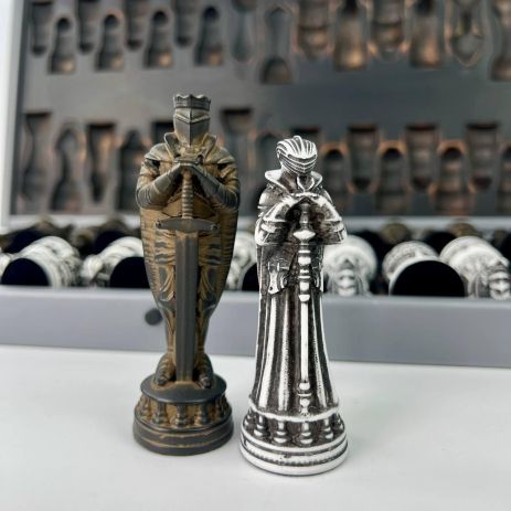 Шахматные фигуры из фильма Гарри Поттер магический набор для настоящих поклонников Шахматные фигуры из фильма Гарри Поттер магический набор для настоящих поклонников
