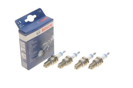 Свеча зажигания, к-кт MITSUBISHI MS851183, DAEWOO 94837756, CHRYSLER A75P, BOSCH (0242235909) Свеча зажигания, к-кт MITSUBISHI MS851183, DAEWOO 94837756, CHRYSLER A75P, BOSCH (0242235909)