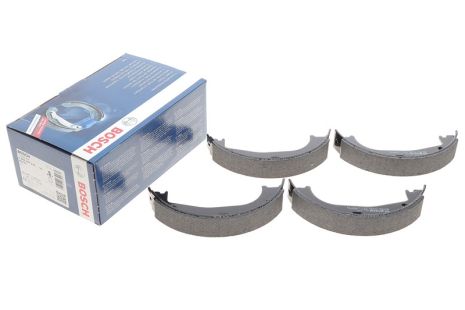 Колодки гальмівні BMW Z3, BMW 34411160729, BOSCH (0986487520) Колодки гальмівні BMW Z3, BMW 34411160729, BOSCH (0986487520)