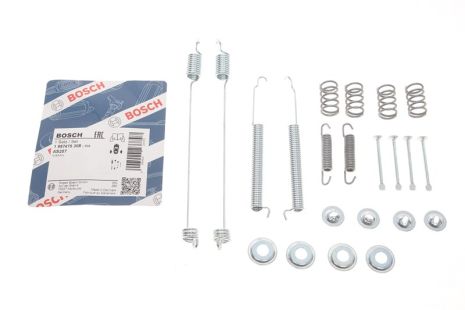 Монтажный к-кт тормозных колодок NISSAN TERRANO, BOSCH (1987475308)