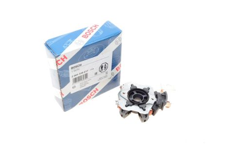 Щітковий вузол стартера MERCEDES BENZ, VOLKSWAGEN 078911209, BMW 12411722849, BOSCH (2004336217) Щітковий вузол стартера MERCEDES BENZ, VOLKSWAGEN 078911209, BMW 12411722849, BOSCH (2004336217)