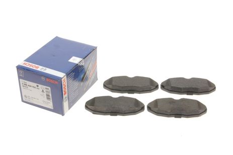 Колодки тормозные LINCOLN, JAGUAR S-TYPE, JAGUAR C2C22316, BOSCH (0986424702)