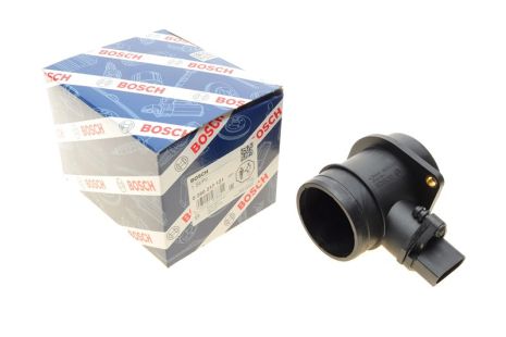 Расходомер воздуха SKODA FABIA, FORD, VOLKSWAGEN, SKODA 038906461C, SEAT 0280217121, BOSCH (0280217121)