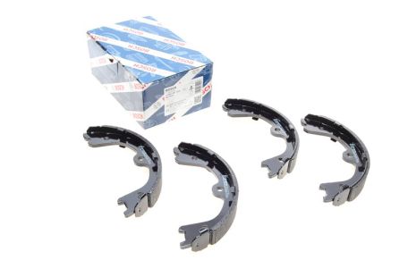 Колодки гальмівні MERCEDES-BENZ X-CLASS, NISSAN NAVARA, BOSCH (0986487929) Колодки гальмівні MERCEDES-BENZ X-CLASS, NISSAN NAVARA, BOSCH (0986487929)