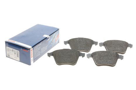 Колодки тормозные SAAB 9, VOLVO V40, OPEL, MAZDA B3YF3323Z, VAUXHALL 93195754, BOSCH (0986494077)
