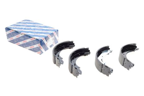 Колодки гальмівні MAVERICK VAN 2, FORD MAVERICK, NISSAN SERENA, BOSCH (0986487583)