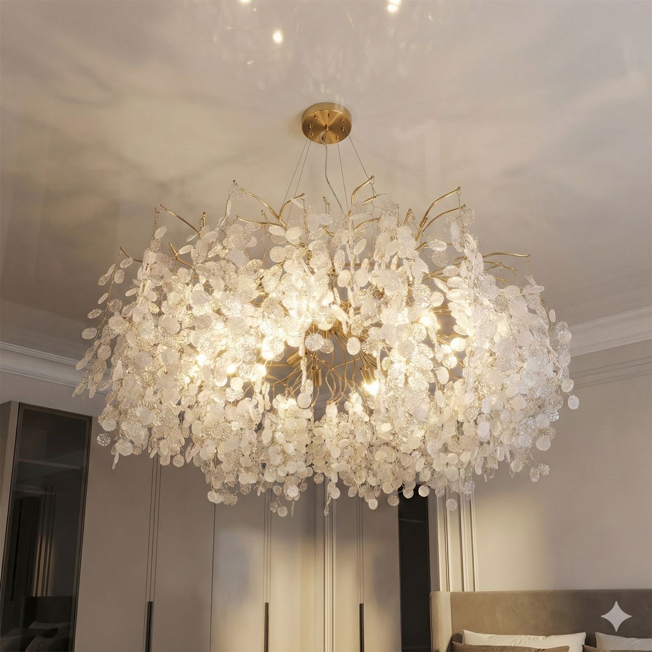 Люстра в холл глицыния Diasha цоколь E14 ламп 14 шт цвет Золото 602-1000GD Люстра в холл глицыния Diasha цоколь E14 ламп 14 шт цвет Золото 602-1000GD