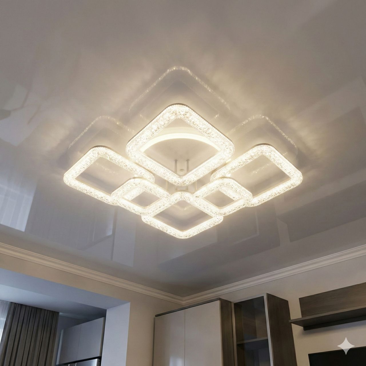 Современная люстра с кольцами Diasha 120W до 20 м² цвет Белый 5179/2+2+2WH Современная люстра с кольцами Diasha 120W до 20 м² цвет Белый 5179/2+2+2WH