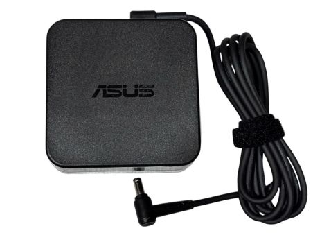 Блок питания для ноутбука Asus 19V 4.74A 90W 5.5*2.5 мм без кабеля 220V Блок питания для ноутбука Asus 19V 4.74A 90W 5.5*2.5 мм без кабеля 220V