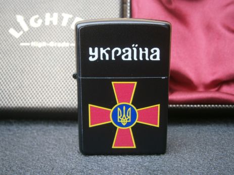 Металлическая электронная зажигалка USB Крест ВСУ с спиралью накаливания в подарочной коробке