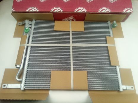 Радиатор кондиционера Aveo 08-, TANGUN (P12208) с ресивером (95227758/94838818/9680295)