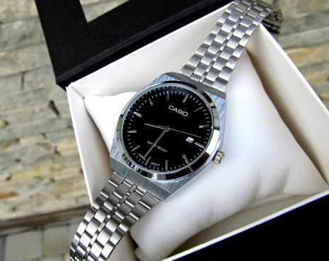 Супермодные кварцевые мужские часы Casio в серебренном цвете