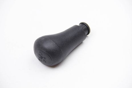 Рукоятка рычага КПП Golf III/T4 VW Vento / VW Transporter, JP GROUP (1132200800) Рукоятка рычага КПП Golf III/T4 VW Vento / VW Transporter, JP GROUP (1132200800)