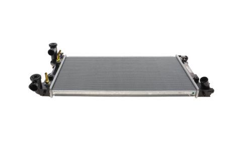 VALEO Радиатор охлаждения двигателя TOYOTA AVENSIS (701353) VALEO Радиатор охлаждения двигателя TOYOTA AVENSIS (701353)