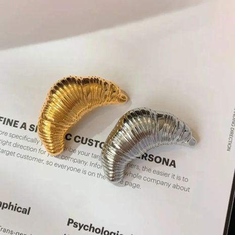 Брошка у вигляді круасана шпилька круасан булочка для пекарів