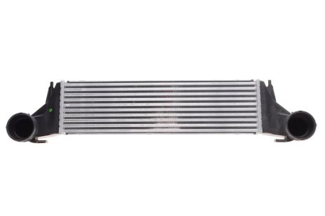 Радиатор интеркулера BMW X5 (E53) 3.0D 03-06, NRF (30323)