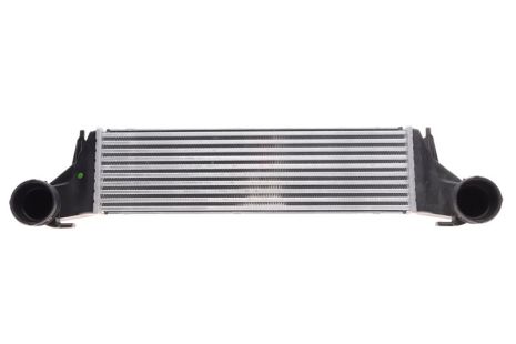 Радиатор интеркулера BMW X5 (E53) 3.0D 03-06, NRF (30323)