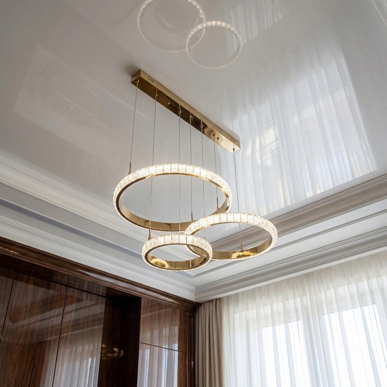 Лед люстра на три кільця Artlight 172W до 30 м² колір Золото 2214/3GD Лед люстра на три кільця Artlight 172W до 30 м² колір Золото 2214/3GD