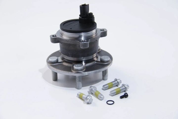 Маточина задня Ford Focus II, Focus C-Max, 03-12, ABS+ (з датчиком), монт. ккт.+, SHAFER (SH15269K) Маточина задня Ford Focus II, Focus C-Max, 03-12, ABS+ (з датчиком), монт. ккт.+, SHAFER (SH15269K)