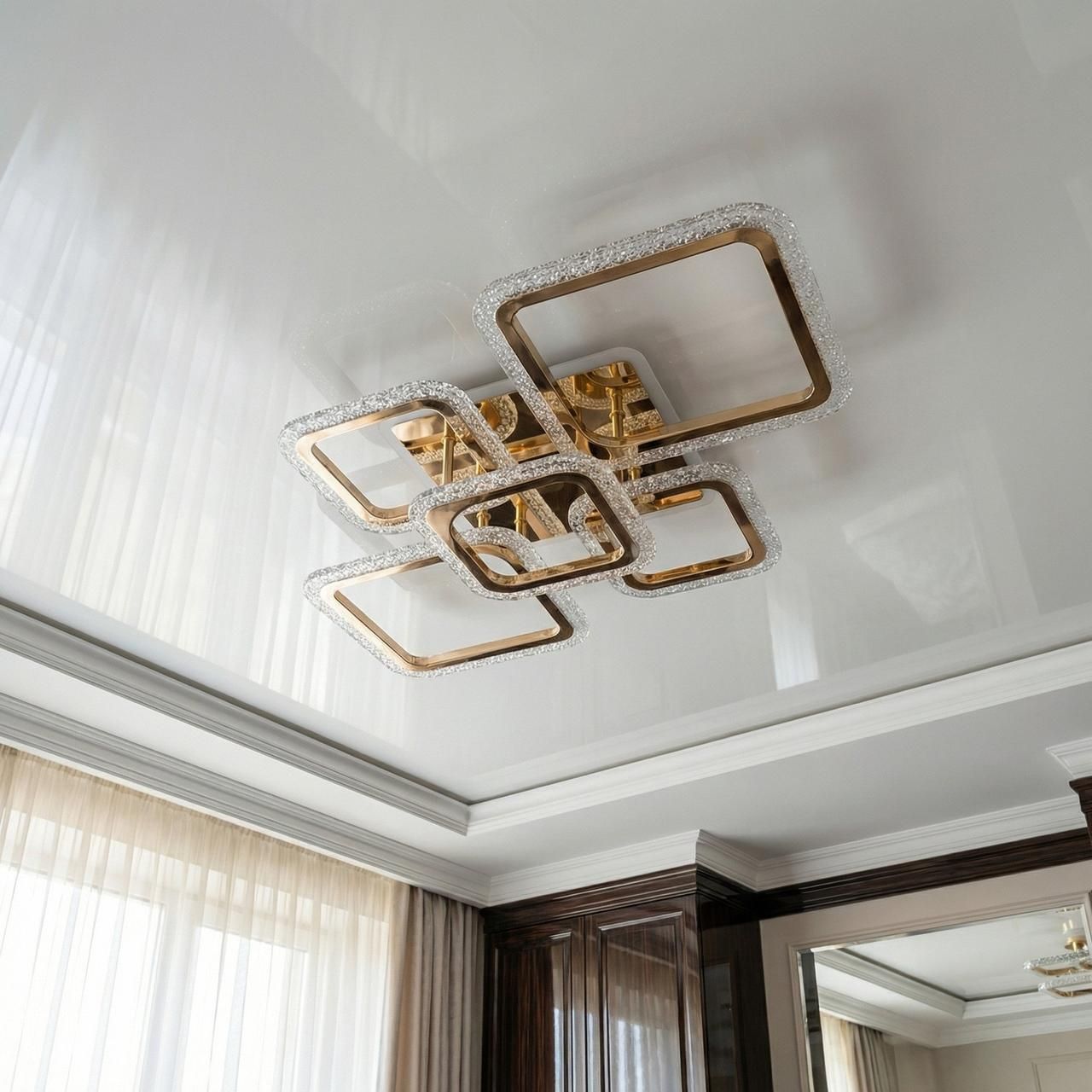 Стельовий світильник з пультом і підсвіткою Diasha 85W до 18 м² колір Золото A8170/2+3G 3col dim Стельовий світильник з пультом і підсвіткою Diasha 85W до 18 м² колір Золото A8170/2+3G 3col dim