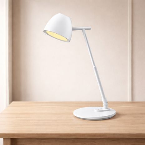 Белая светодиодная настольная лампа для школьника Sirius BL-1528