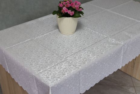 Скатерть виниловая на кухонный стол 110*140 см 7D/d/white