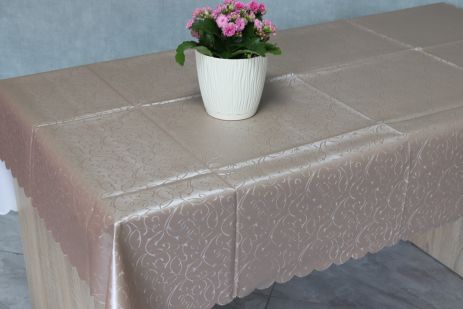 Скатерть виниловая на кухонный стол 110*140 см 7D/z/caramel