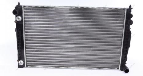 Авторадиатор 397 мм для AUDI A4/A6, Skoda Superb/VW Passat, MAHLE/KNECHT (CR648000S)