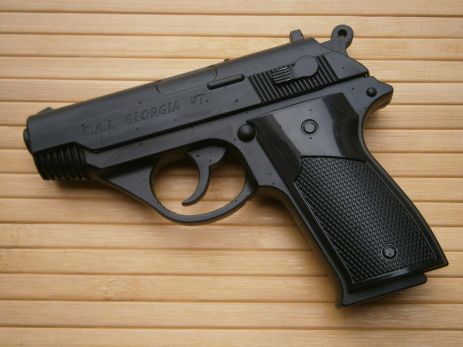 Зажигалка пистолет C.A.I. Georgia VT "Джорджия ВТ" турбо газовая металлическая сувенирная черная