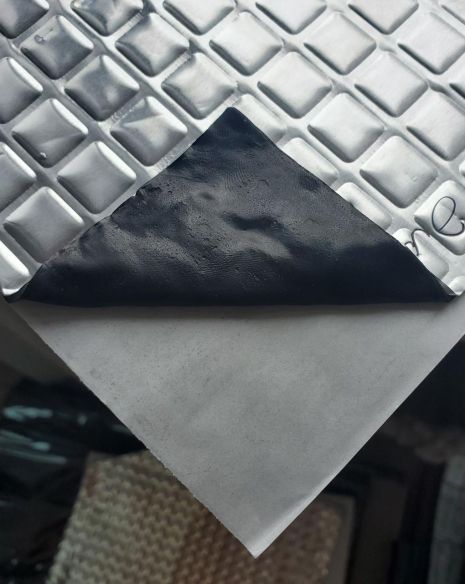 Віброізоляція для авто Економ 2.0мм 500*700, VIBREX (NN502050070)