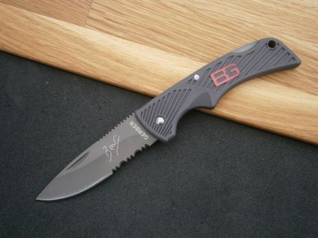 Нож – брелок складной с серейтором Gerber Mini BG-292 14,5 см