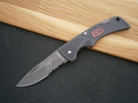 Нож – брелок складной с серейтором Gerber Mini BG-292 14,5 см