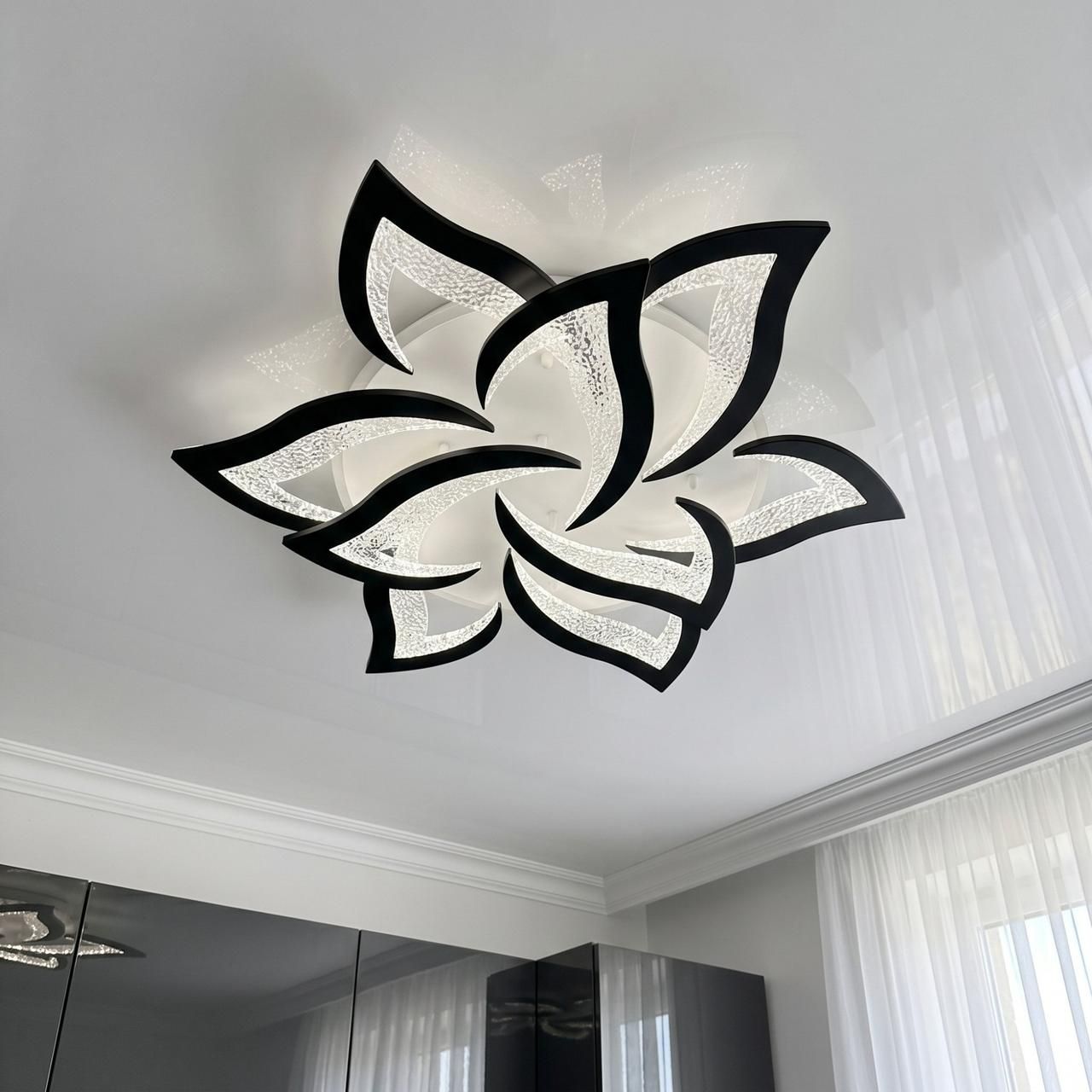 Люстра Lotos Diamond Rise 172W до 30 м² цвет Черный C8236 - 6+3 - WH+BK Люстра Lotos Diamond Rise 172W до 30 м² цвет Черный C8236 - 6+3 - WH+BK