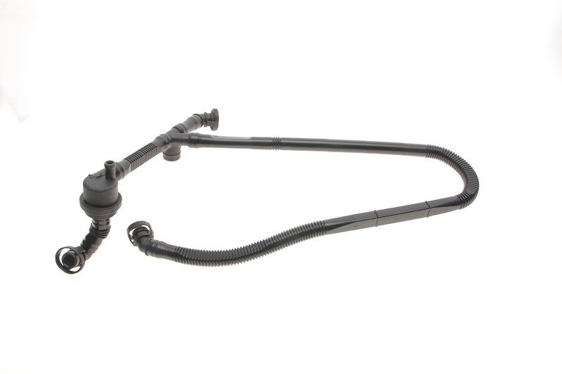 Шланг, воздухоотвод крышки головки цилиндра, VW PASSAT, AUDI A4, VIKA (11031551701) Шланг, воздухоотвод крышки головки цилиндра, VW PASSAT, AUDI A4, VIKA (11031551701)