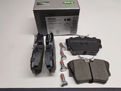 Колодки задні гальмівні RENAULT, LPR (05P946) (7701054772)