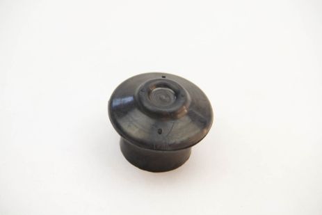 Подушка двигуна передня A4/A6 -05, JP Group (1117905300) Подушка двигуна передня A4/A6 -05, JP Group (1117905300)