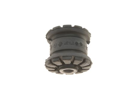 Втулка, рычаг колесной подвески, VW (SVW), AUDI COUPE, MEYLE AG (1004070040)