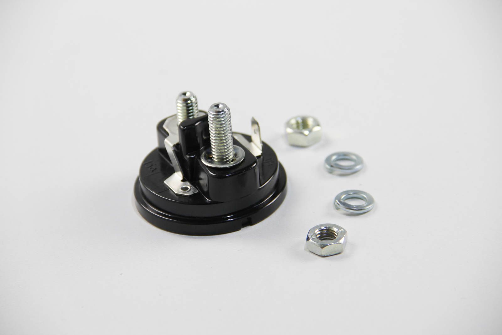 Кришка втягуючого реле, POWERMAX (81013385) Кришка втягуючого реле, POWERMAX (81013385)