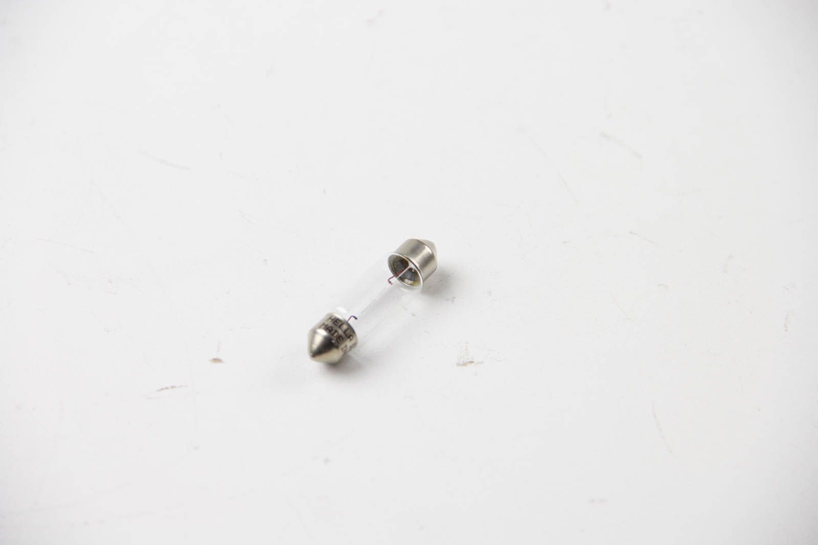 лампа розжарювання C5W 12V 5W SV 8,58, HELLA (8GM002092121) лампа розжарювання C5W 12V 5W SV 8,58, HELLA (8GM002092121)