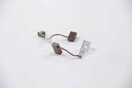 Щітки генератора к-кт 2 шт., POWERMAX (81114478) Щітки генератора к-кт 2 шт., POWERMAX (81114478)