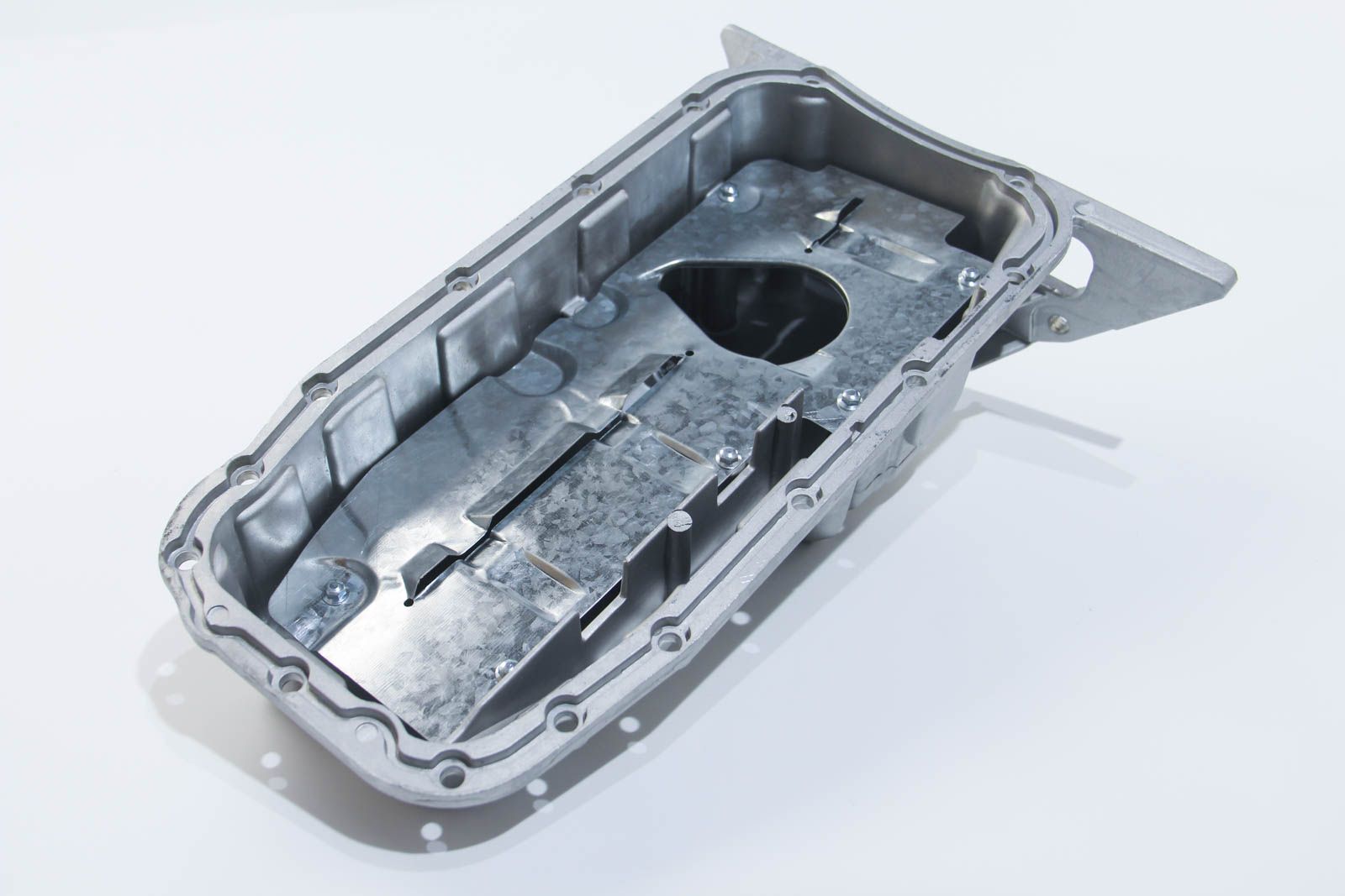 Масляний піддон Opel Astra F/G 1.4-1.6 i 91-05, METALCAUCHO (38079) Масляний піддон Opel Astra F/G 1.4-1.6 i 91-05, METALCAUCHO (38079)