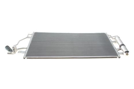 Конденсатор, кондиционер, HYUNDAI IONIQ, NISSAN LEAF, VALEO (822632)