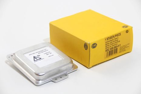 Блок управління фарою Mercede E211 -2009, HELLA (5DC009060011)